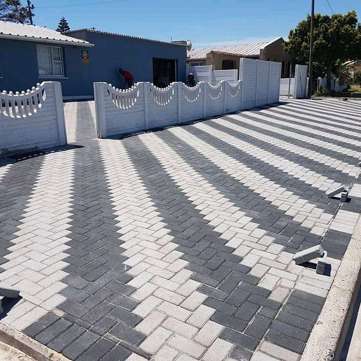 WhatsApp Image 2023-11-21 at 12.20.51 (1)